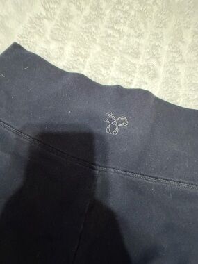 TNA Thick Black Leggings in women’s size L